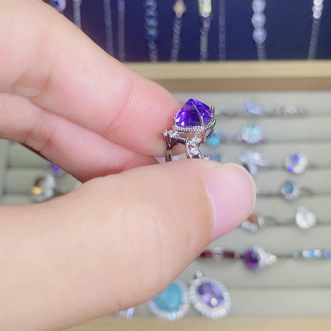 银S925镶嵌戒指紫晶