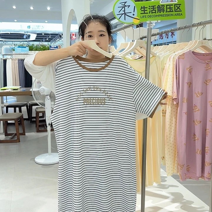 锦纶31018条纹黑白一件睡裙
