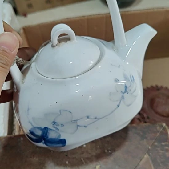 摩***士有机玻璃精美摆件（不退换）