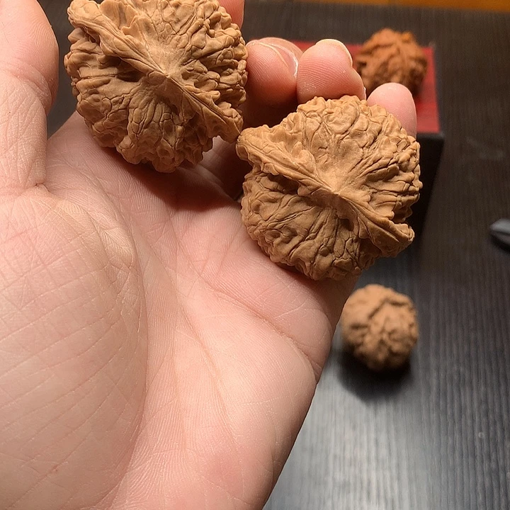 文玩核桃吊坠47官帽饼