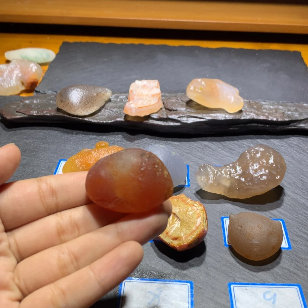 未镶嵌玛瑙/玉髓珠宝奇石