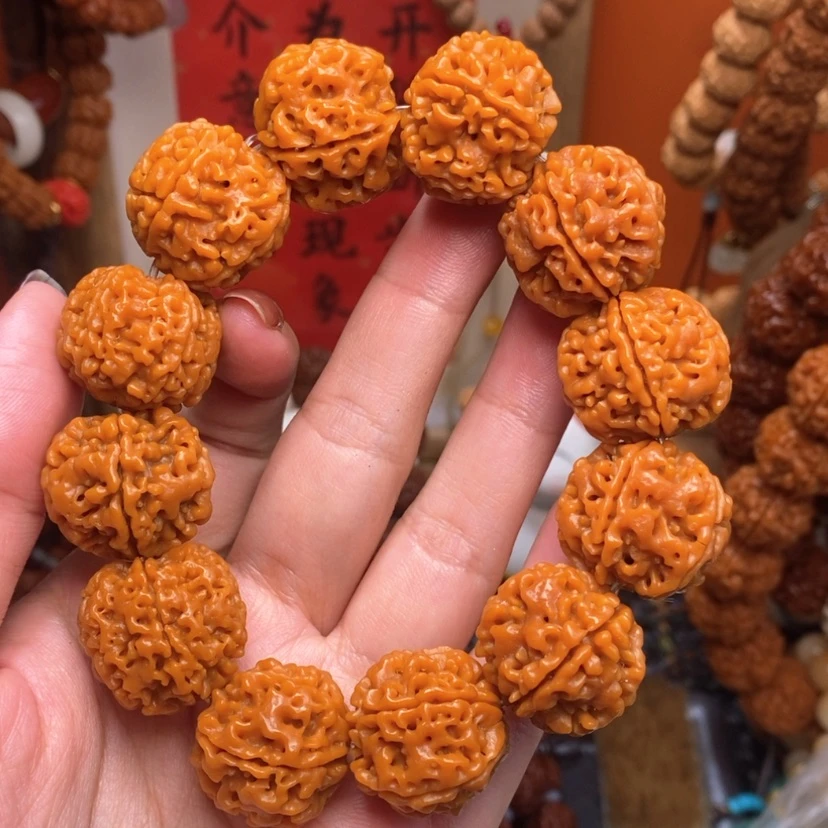 【闪购商品】金刚菩提手串23半玉化