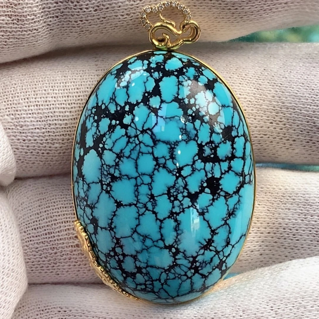 绿松石18K金镶嵌珠宝奇石