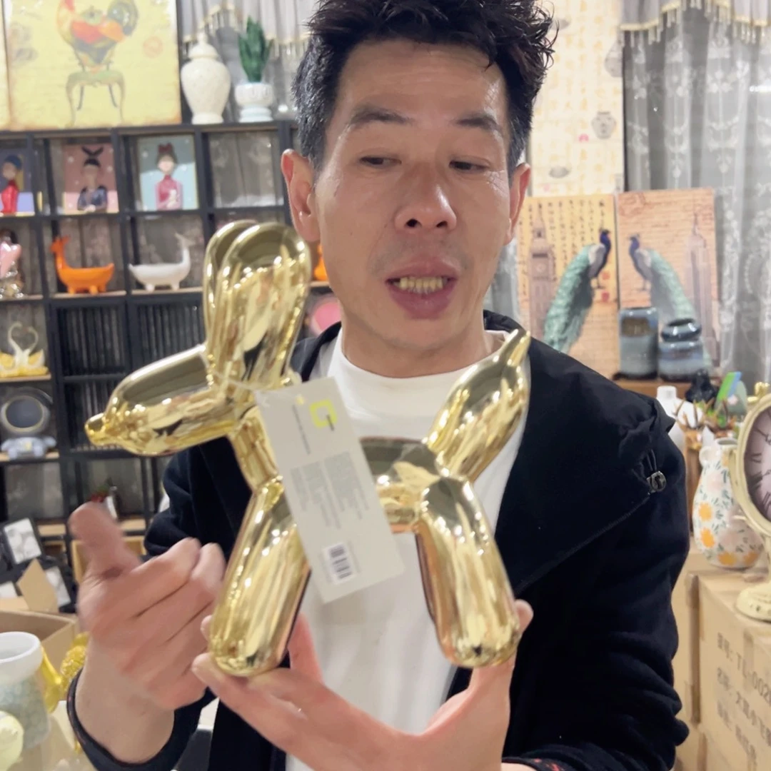 红陶红陶红陶红陶气球狗