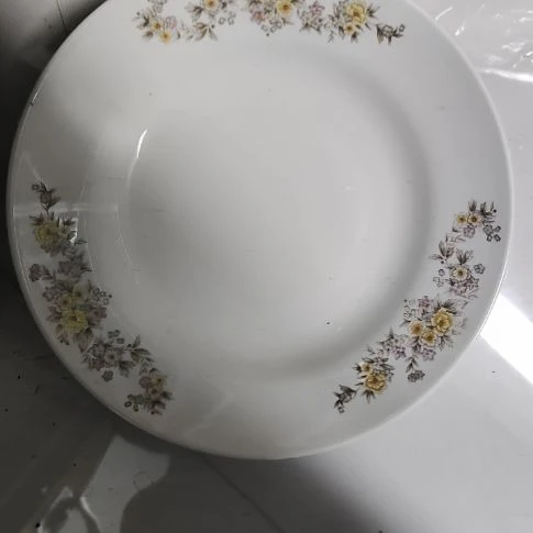 瓷片瓷器，各种摆件，瓷片，