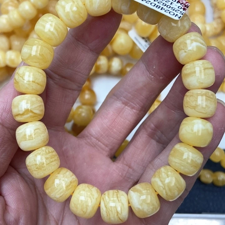 哈***哈琥珀未镶嵌珠宝奇石1