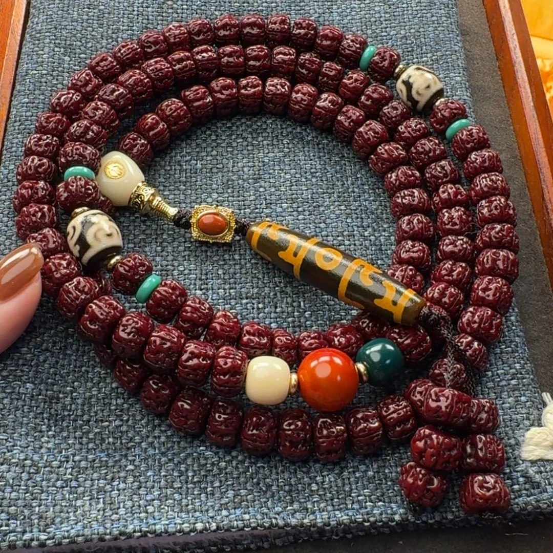 金刚菩提吊坠盘龙