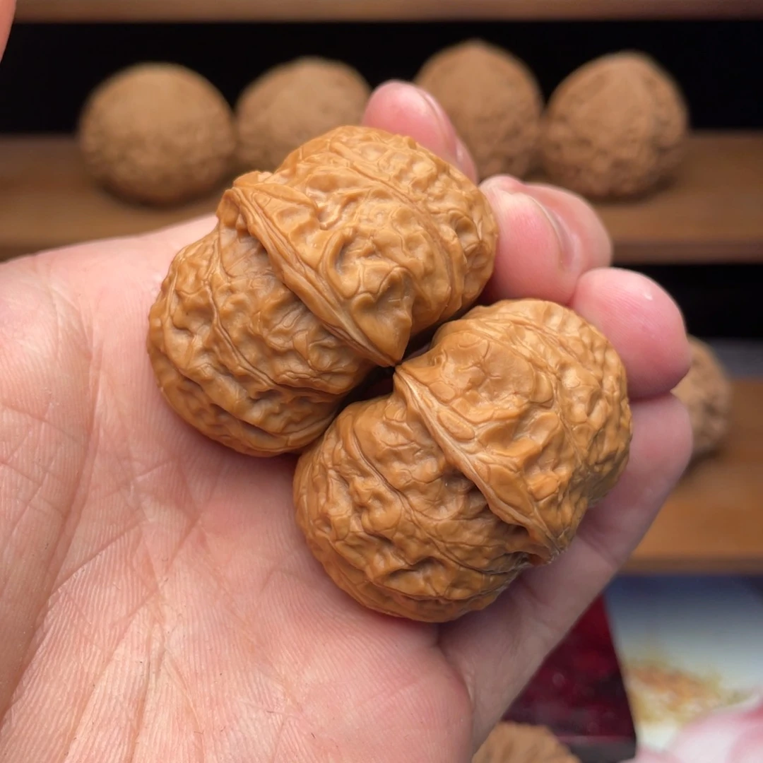 文玩核桃把件A****e41毕业老树南瓜炖