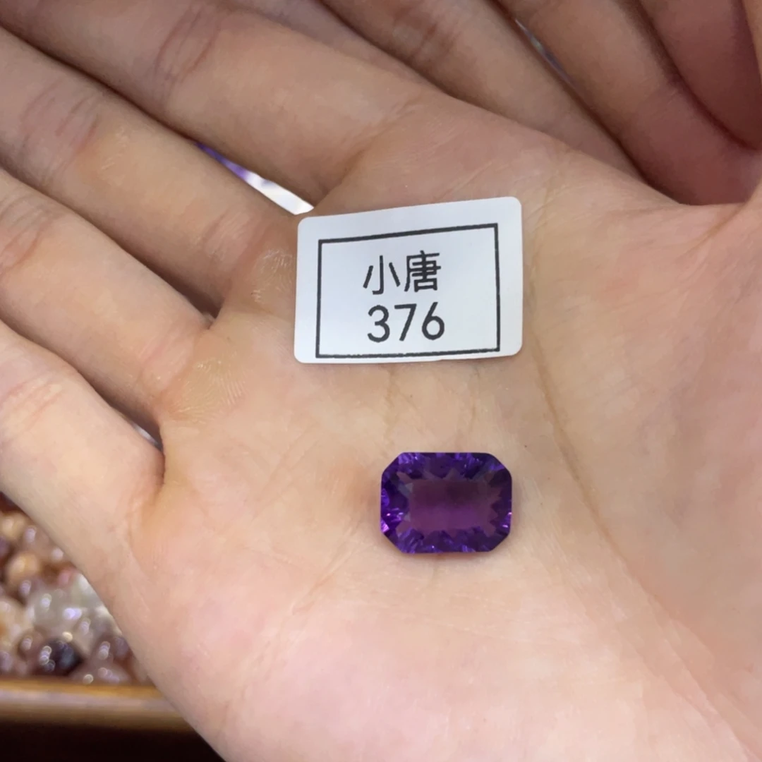 狐****未镶嵌珠宝半成品水晶