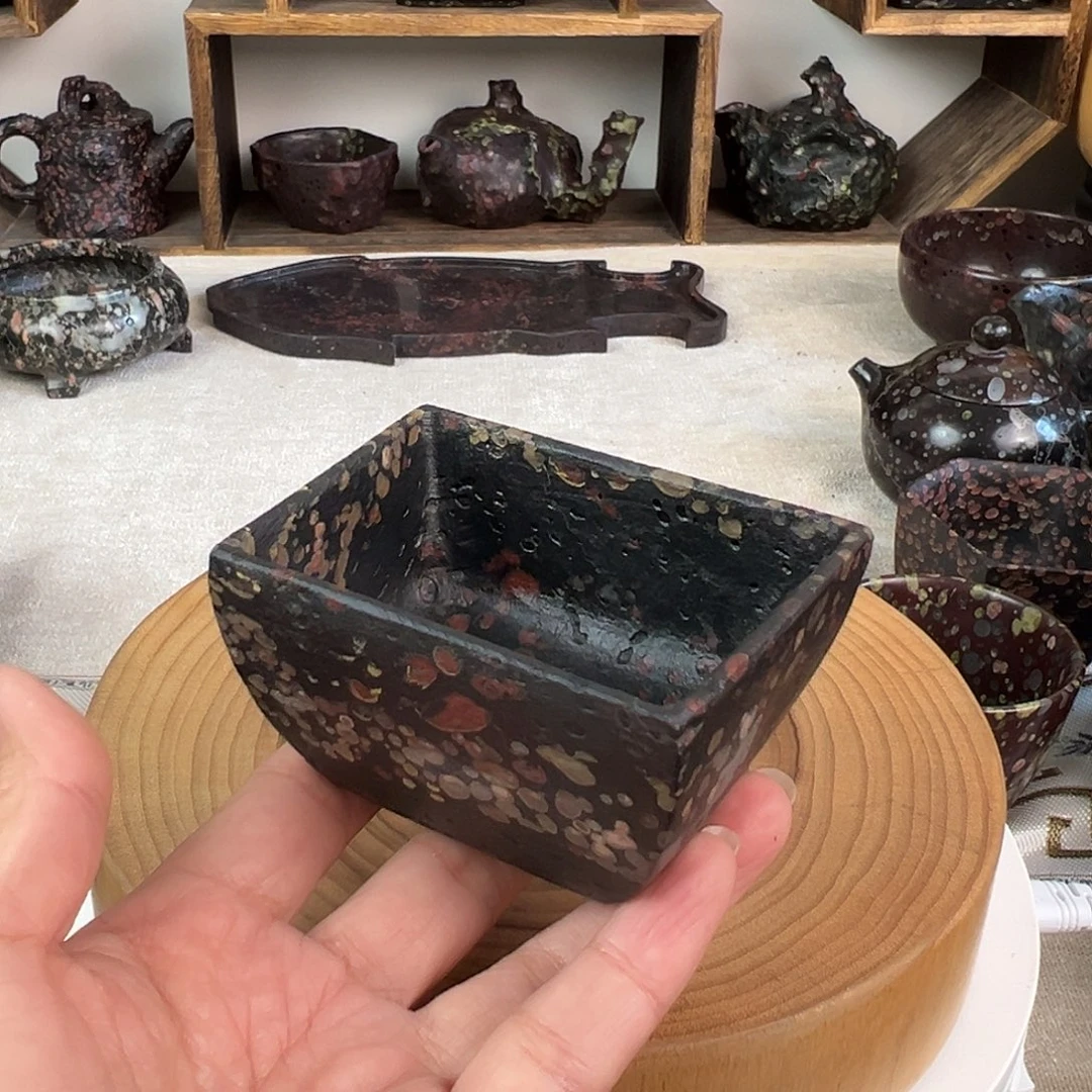 梅花玉精品随形杯110毫升