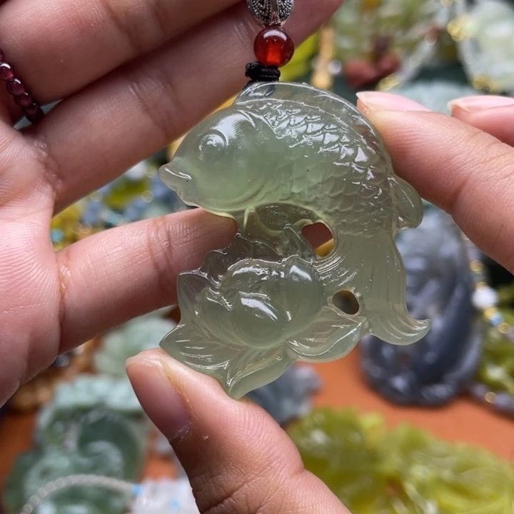 未镶嵌岫玉吊坠毛衣链锁骨链