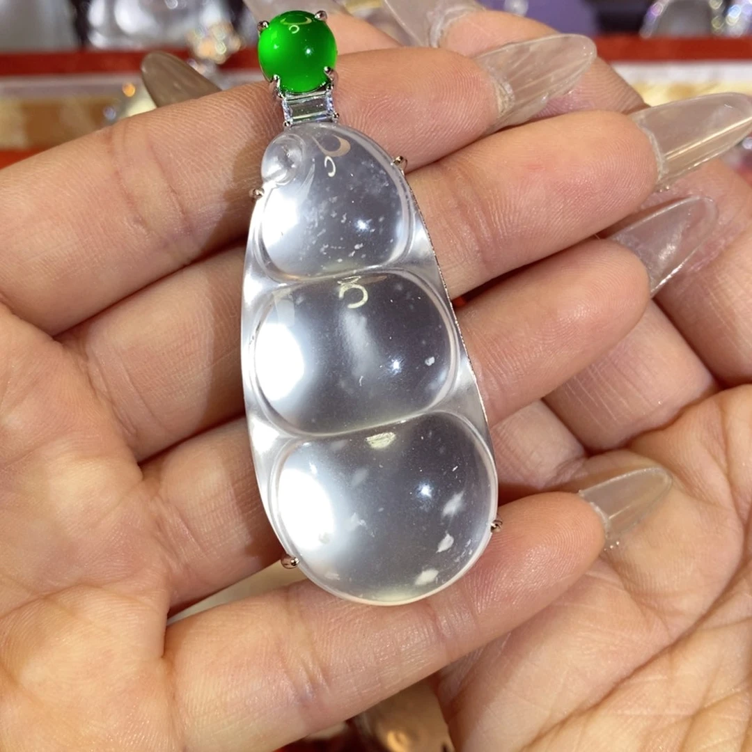 石英质玉颈饰银S925镶嵌驻****司
