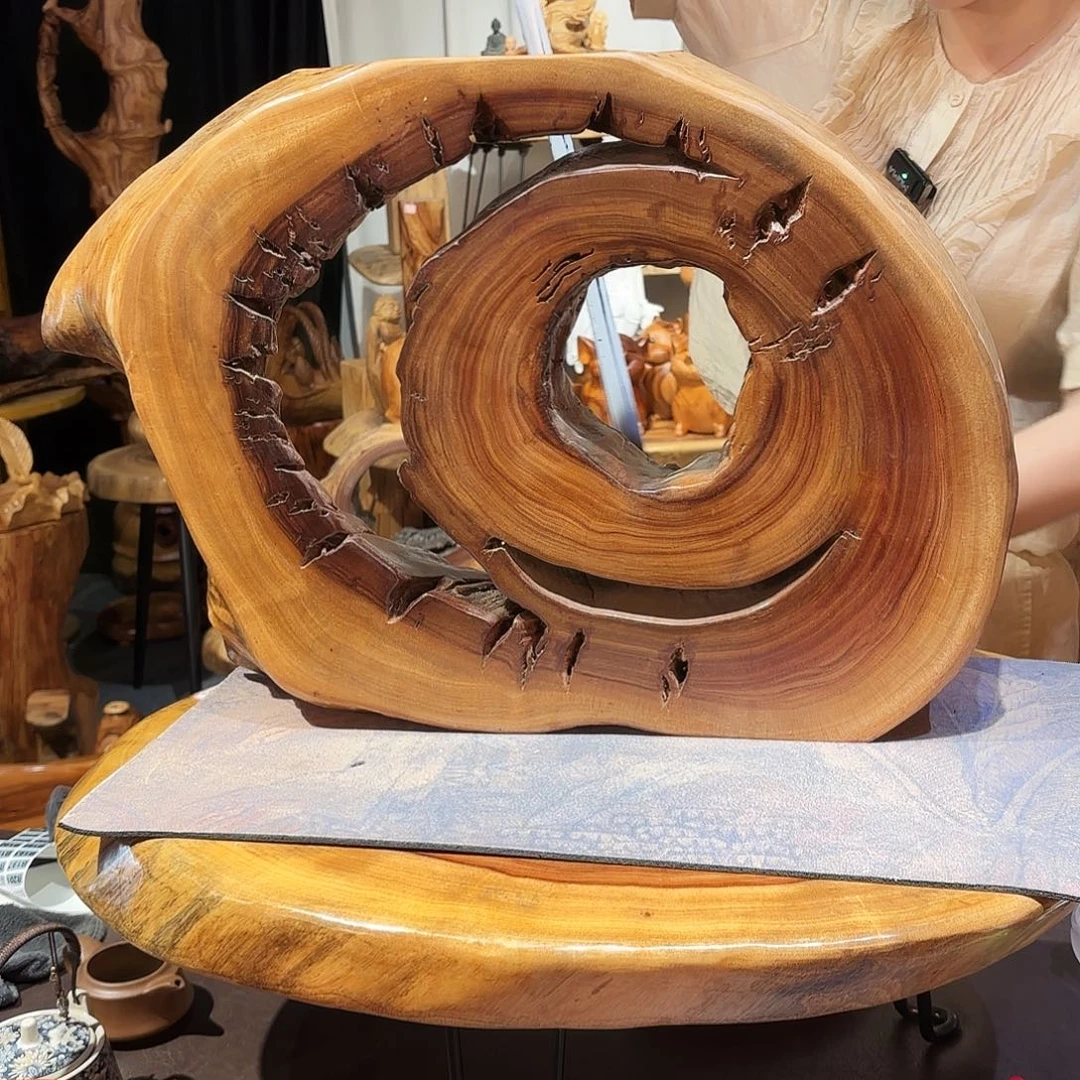 58-9.5-37香 樟木自然风化圈