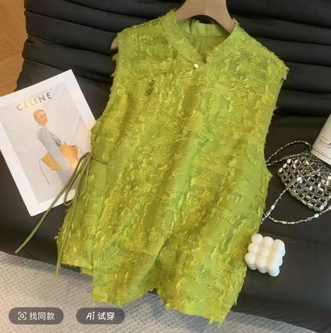 夏季时尚马甲常规款春季女洋气镂空马夹宽松型轻奢