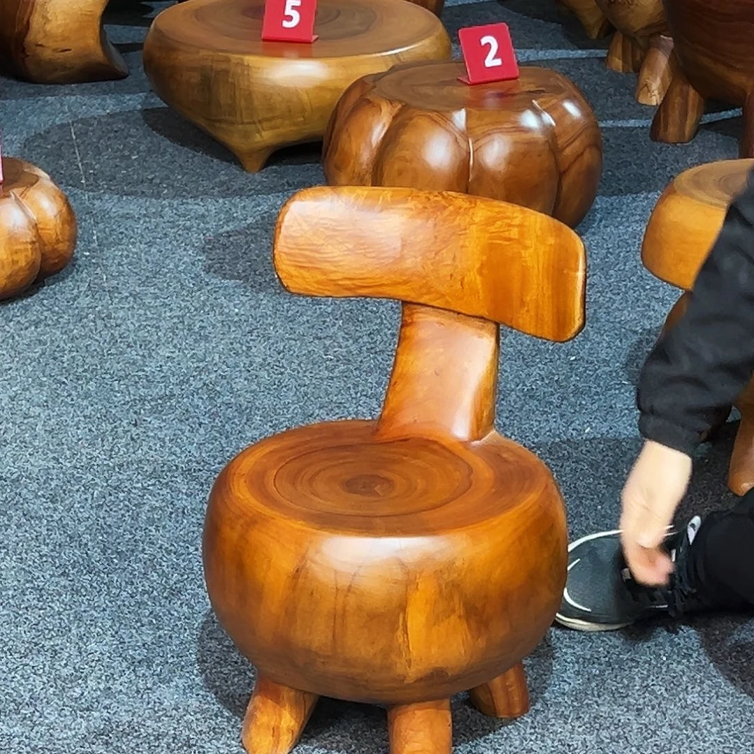 32 号香樟木尺寸：32-32-26-47cm