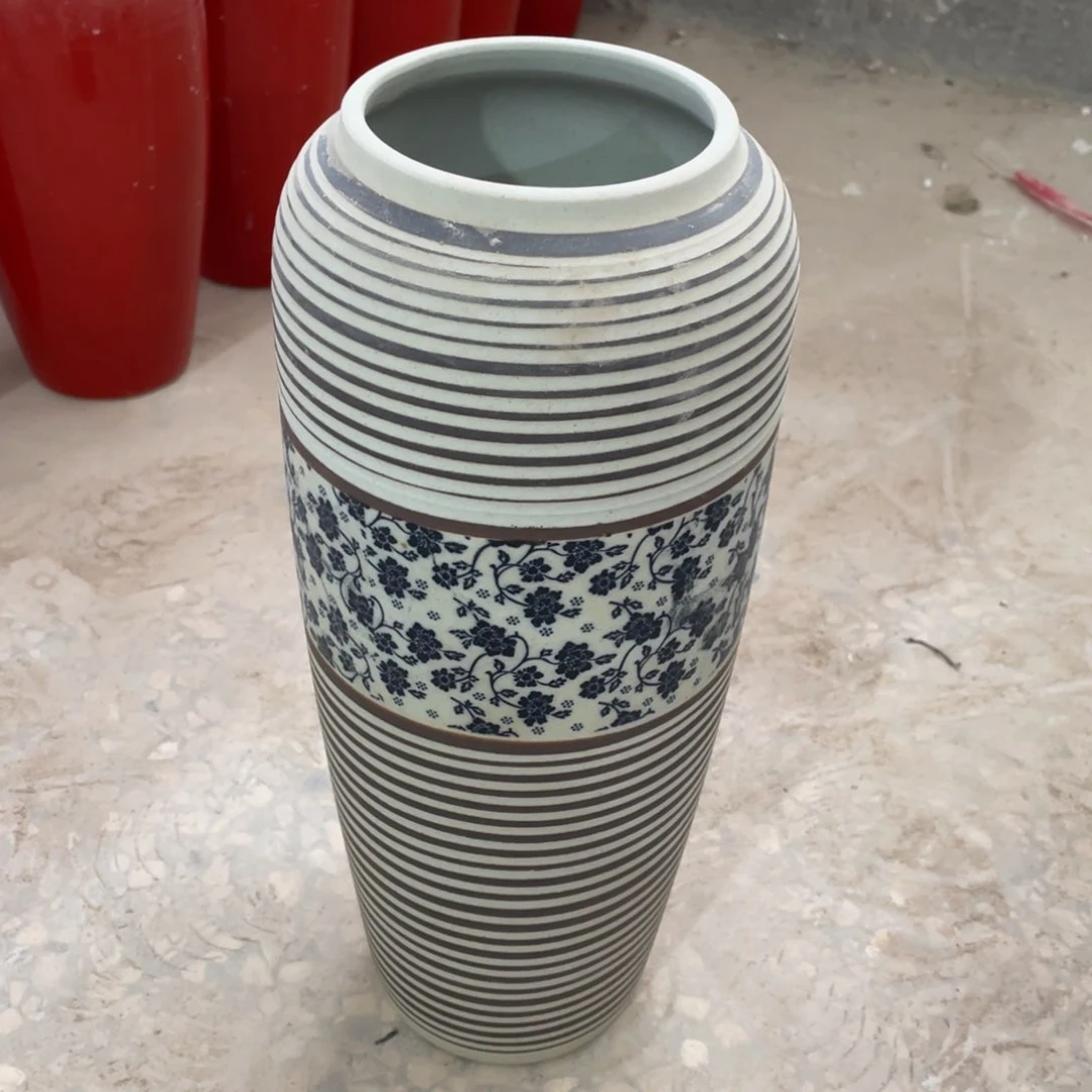 陶瓷高度35厘米口10厘米