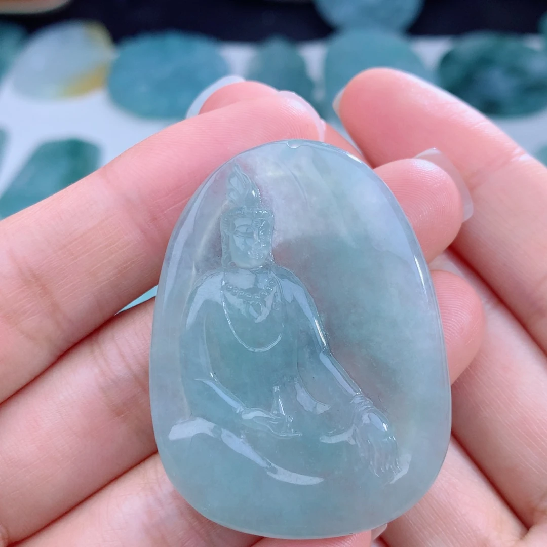 颈饰未镶嵌翡翠素衣
