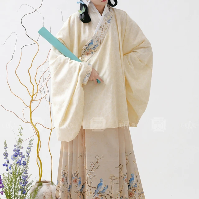 无贰集【一笺锦】交领袄琵琶袖文房花鸟马面裙日常明制汉服秋冬