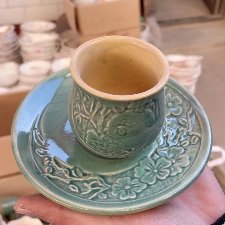 摆件陶瓷摆件工艺品。