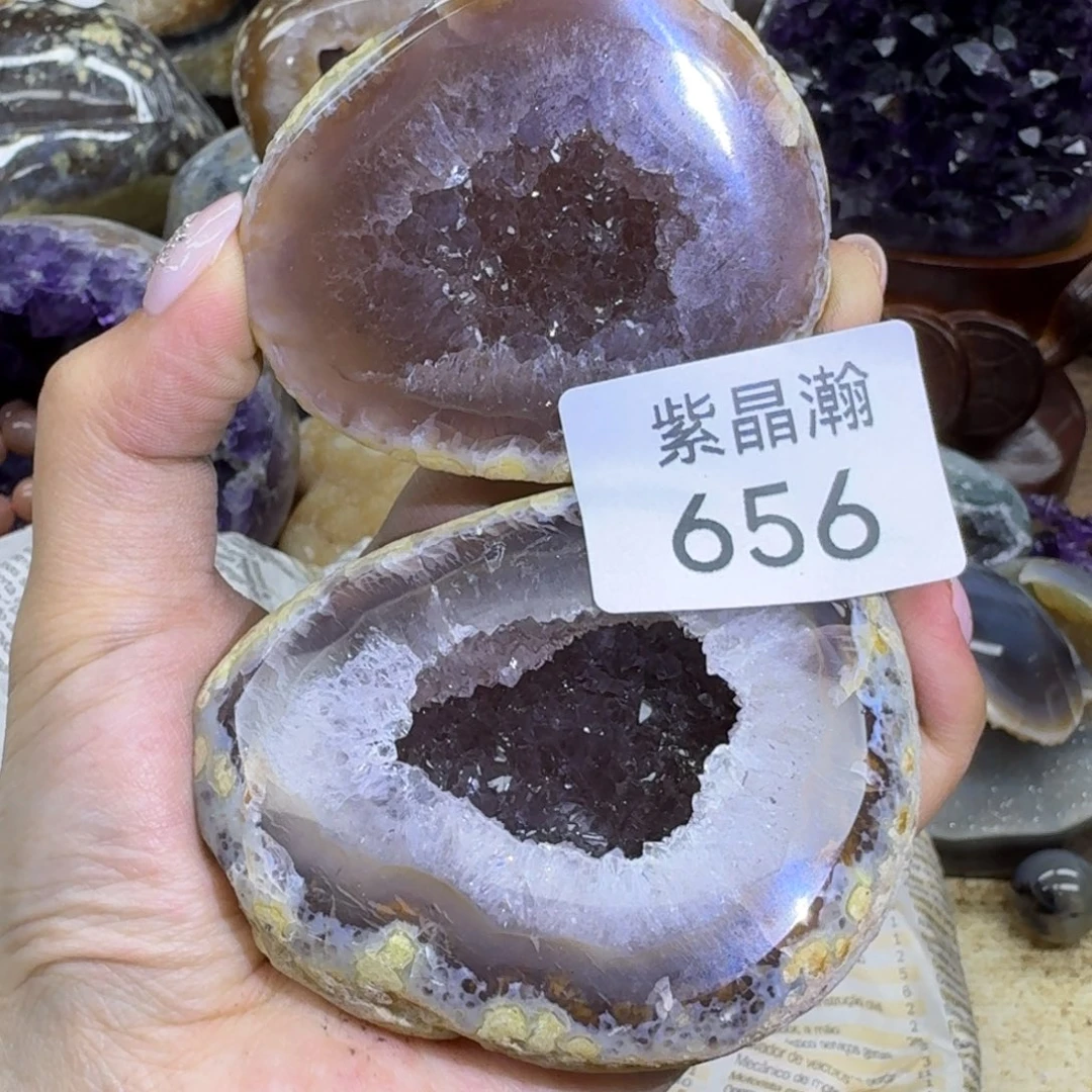 未镶嵌水晶大型摆件（非配饰）