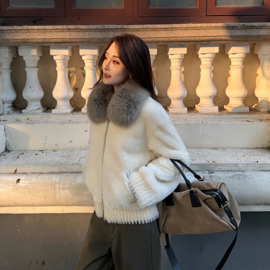 Moprobably李予诺「雪人」"羊毛革"原皮原毛气质保暖外套L5481085