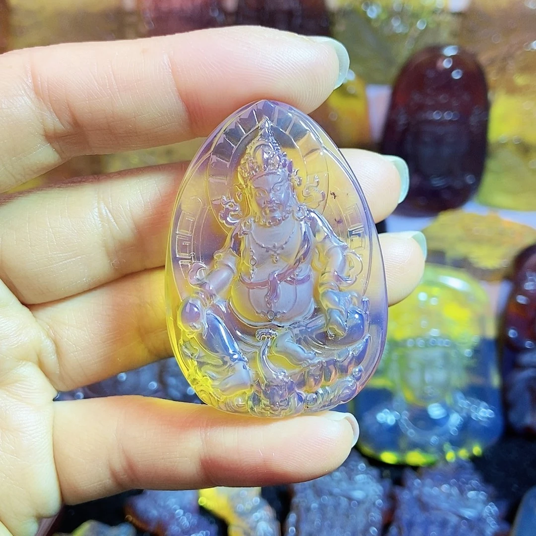 琥珀颈饰未镶嵌黄财神