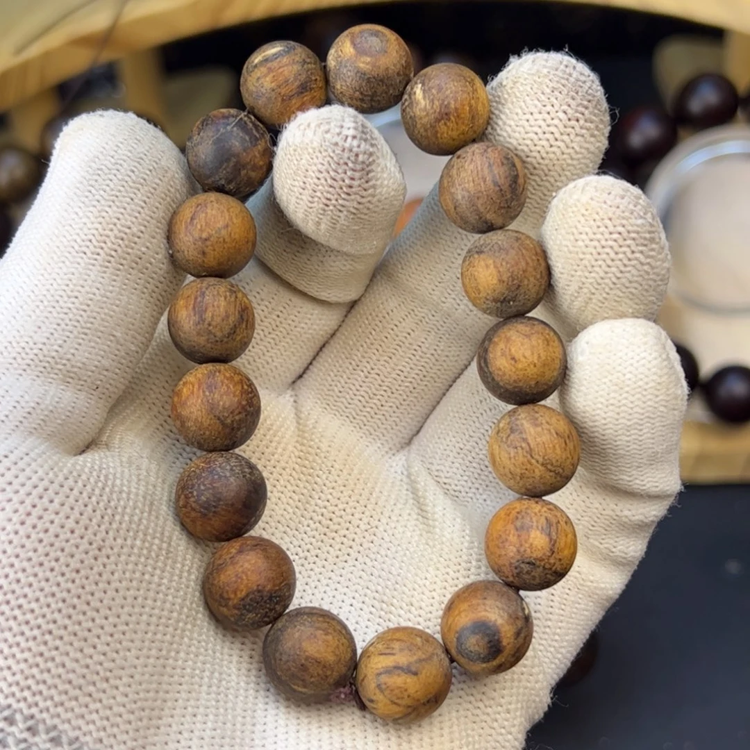 贡木12瑕疵手串特惠福利定制