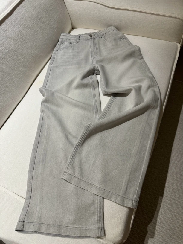 阔腿渣渣灰显瘦牛仔裤
