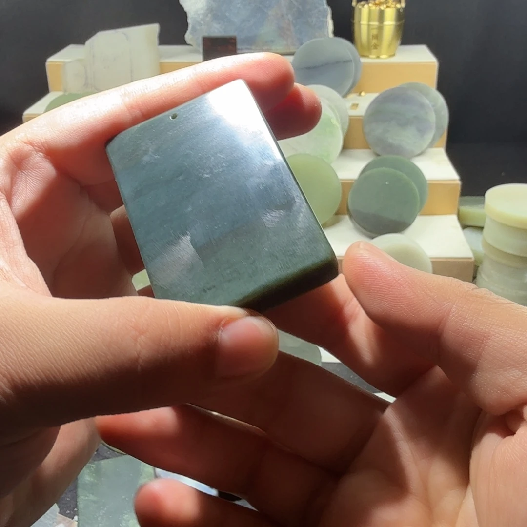 和田玉未镶嵌珠宝半成品