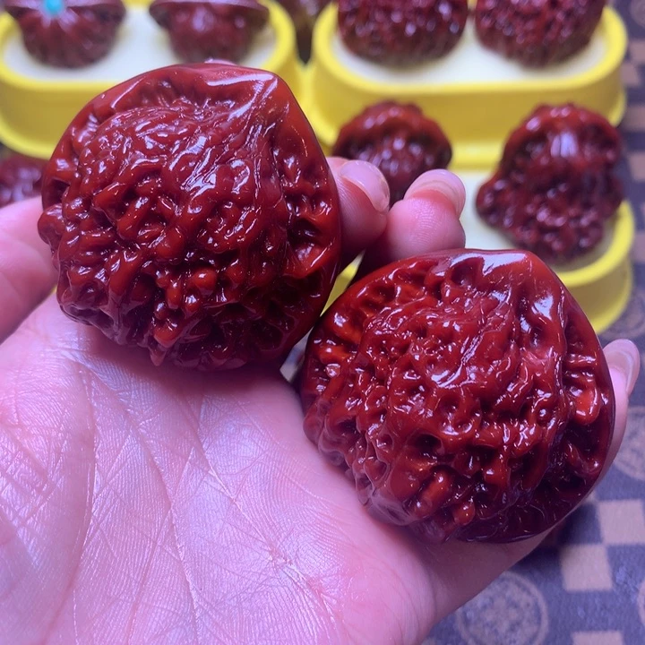 文玩核桃把件霸***哥官帽50