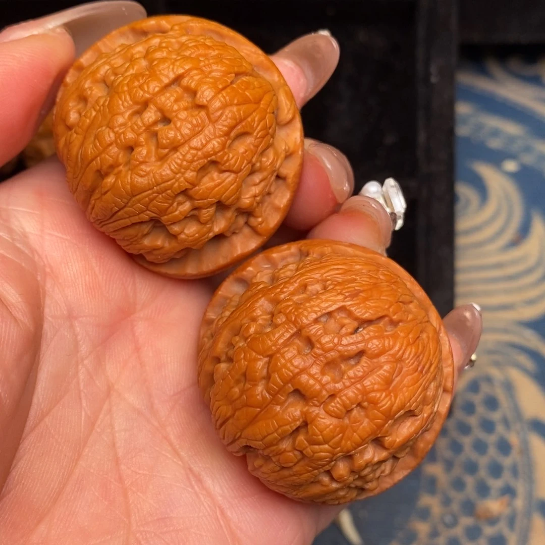 文玩核桃吊坠秦岭野生核桃