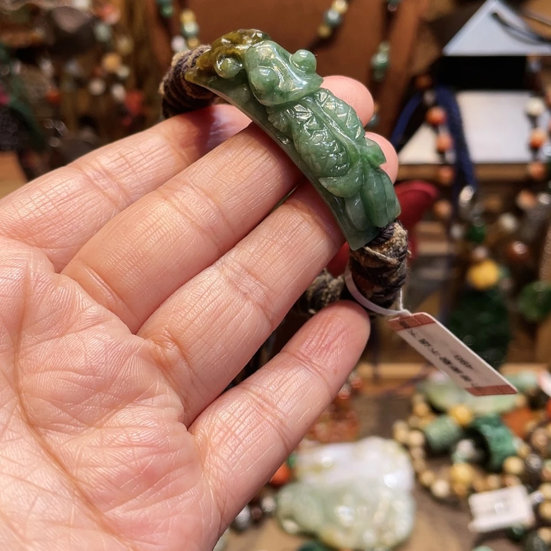 【闪购商品】颈饰未镶嵌翡翠