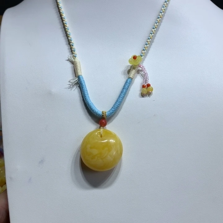 蜜蜡颈饰未镶嵌扣子