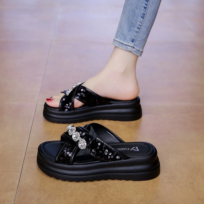 梦孜百丽小香风厚底拖鞋女2025新款夏季踩屎感外穿女凉拖鞋沙滩鞋