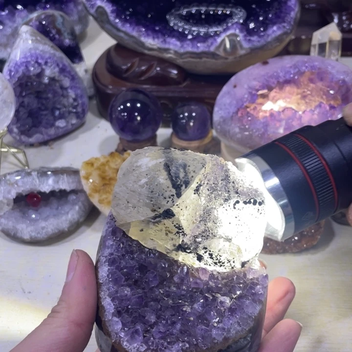 紫晶太晶摆件未镶嵌