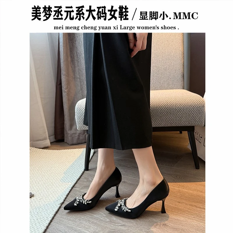 尖头细跟高跟鞋女通勤职业工作鞋水钻一脚蹬单鞋胖脚宽脚大码女鞋