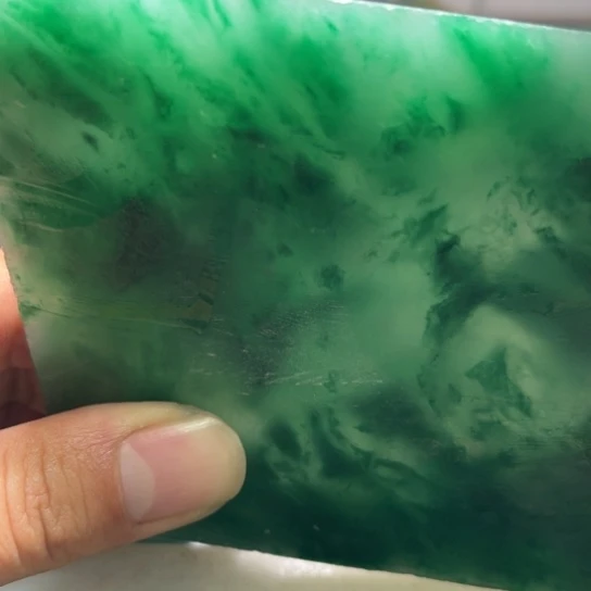 沁***意定制石英质玉（非洲翠）非洲翠手镯定制