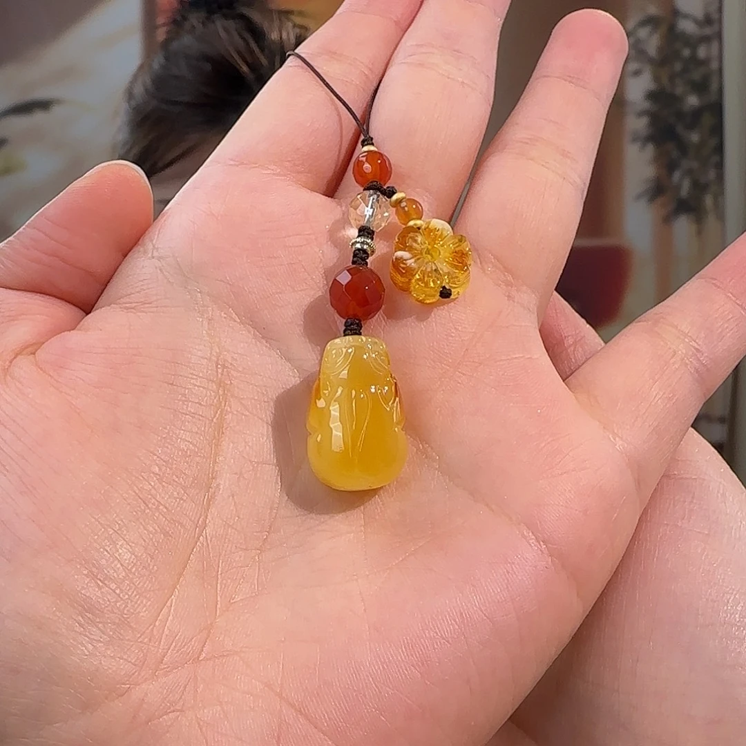 蜜蜡未镶嵌吊坠(赠链)