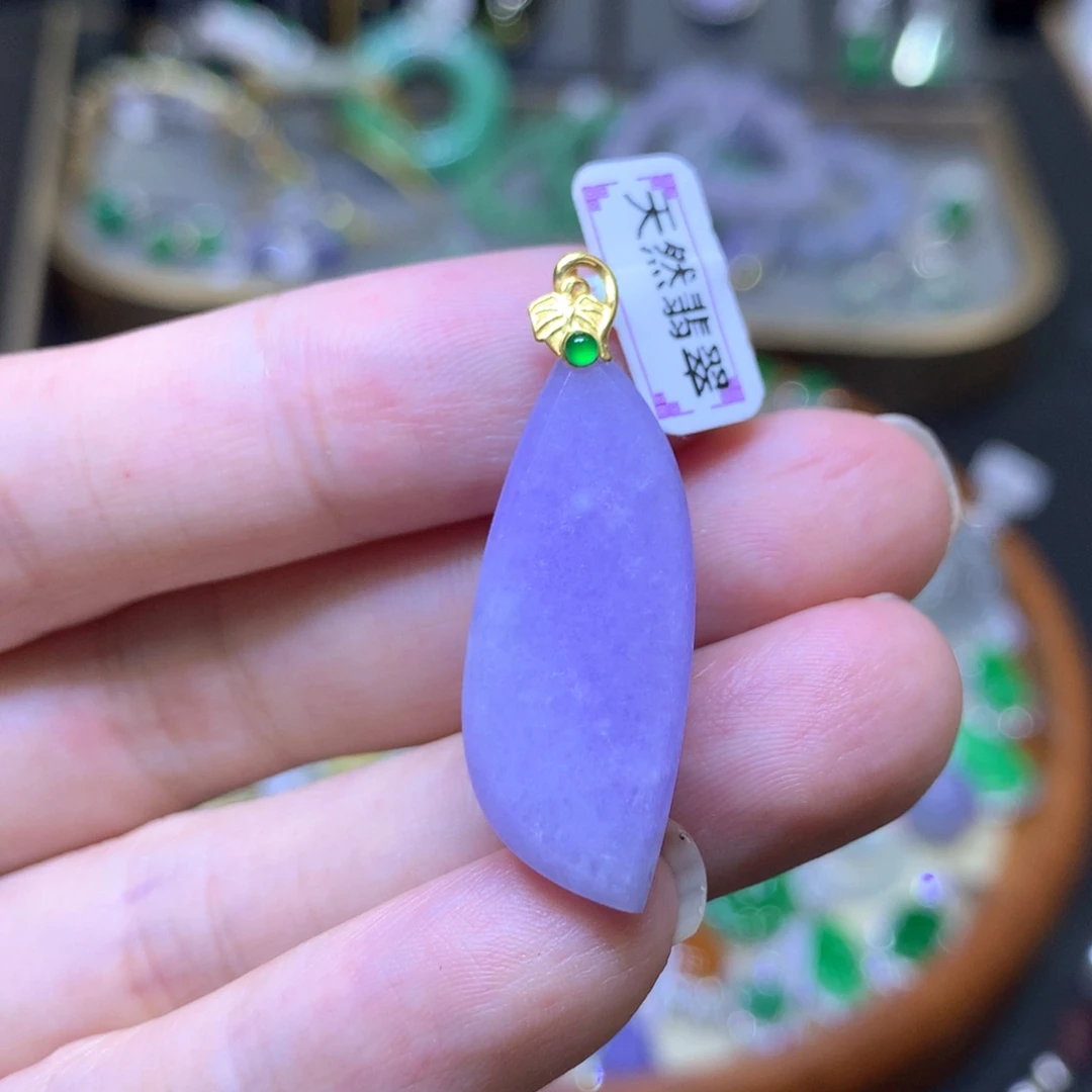 翡翠18K金镶嵌颈饰翡翠吊坠项链