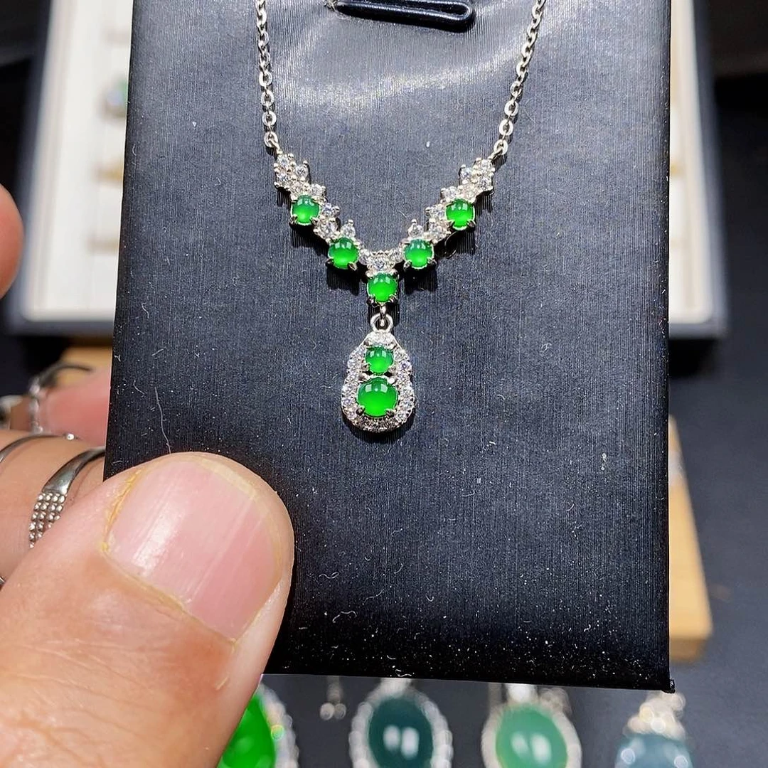 颈饰银S925镶嵌翡翠w w