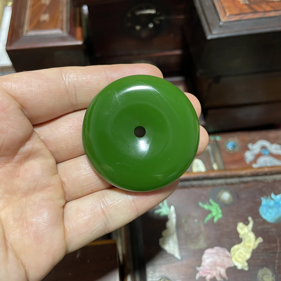 菠菜绿大平安扣挂件