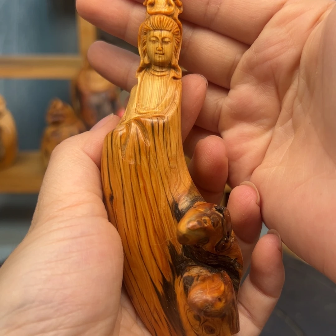 木巩*崖柏木摆件手把件