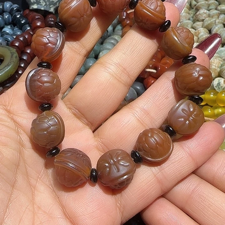 玛瑙/玉髓未镶嵌颈饰