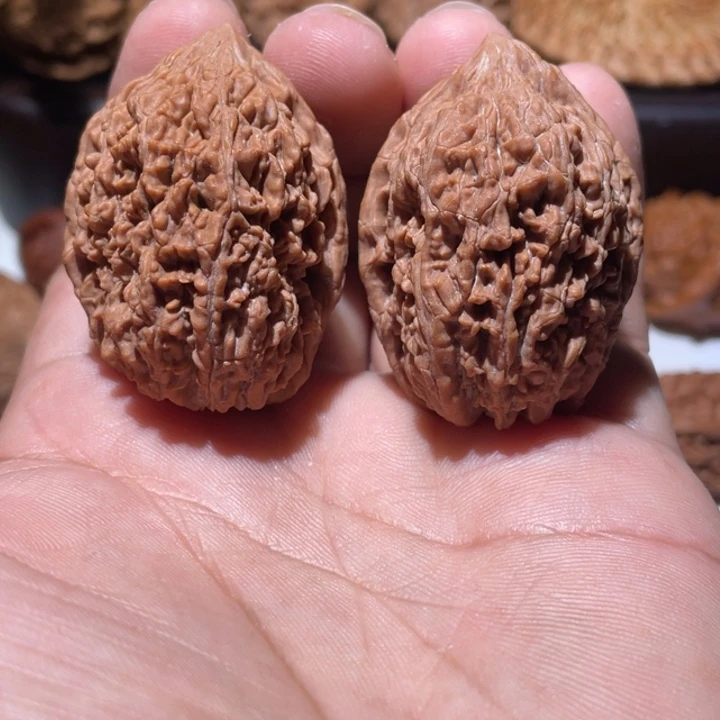 文玩核桃吊坠39肚大蒜头