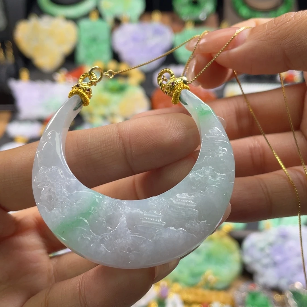 翡翠未镶嵌颈饰待编织