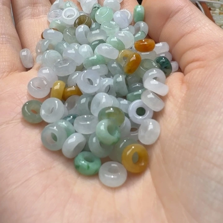 未镶嵌挂件翡翠福利20个，不包邮，拍一单邮费发货