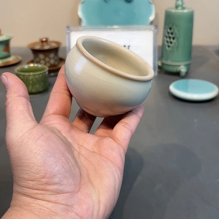 瓷片龙泉青瓷福利青瓷
