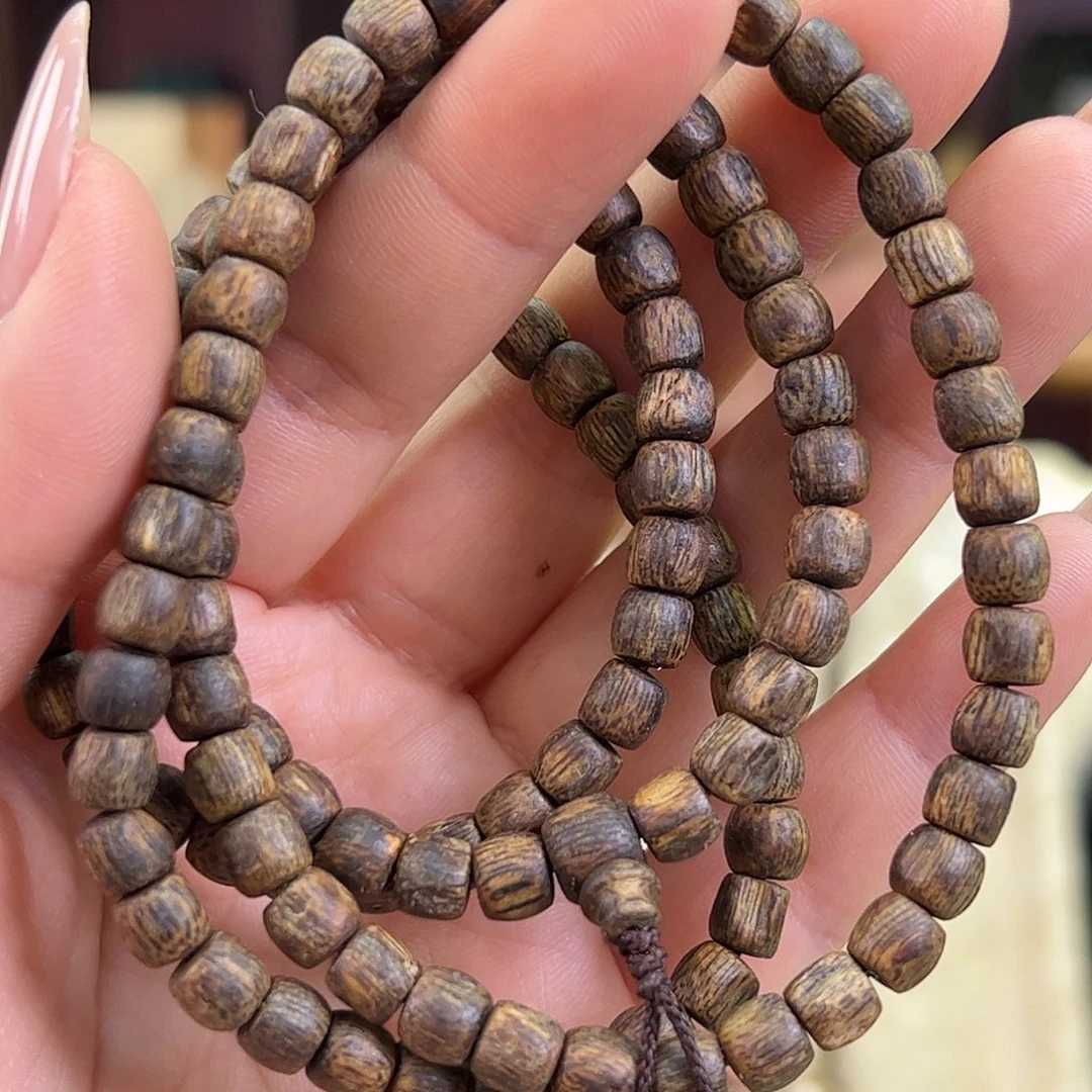 沉香香囊沉香奇楠沉水珠多样性发一