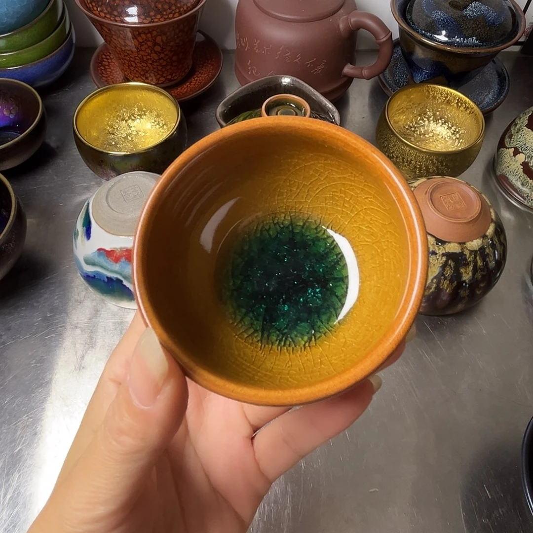 茶盏在哪都要照顾孩子呀宝