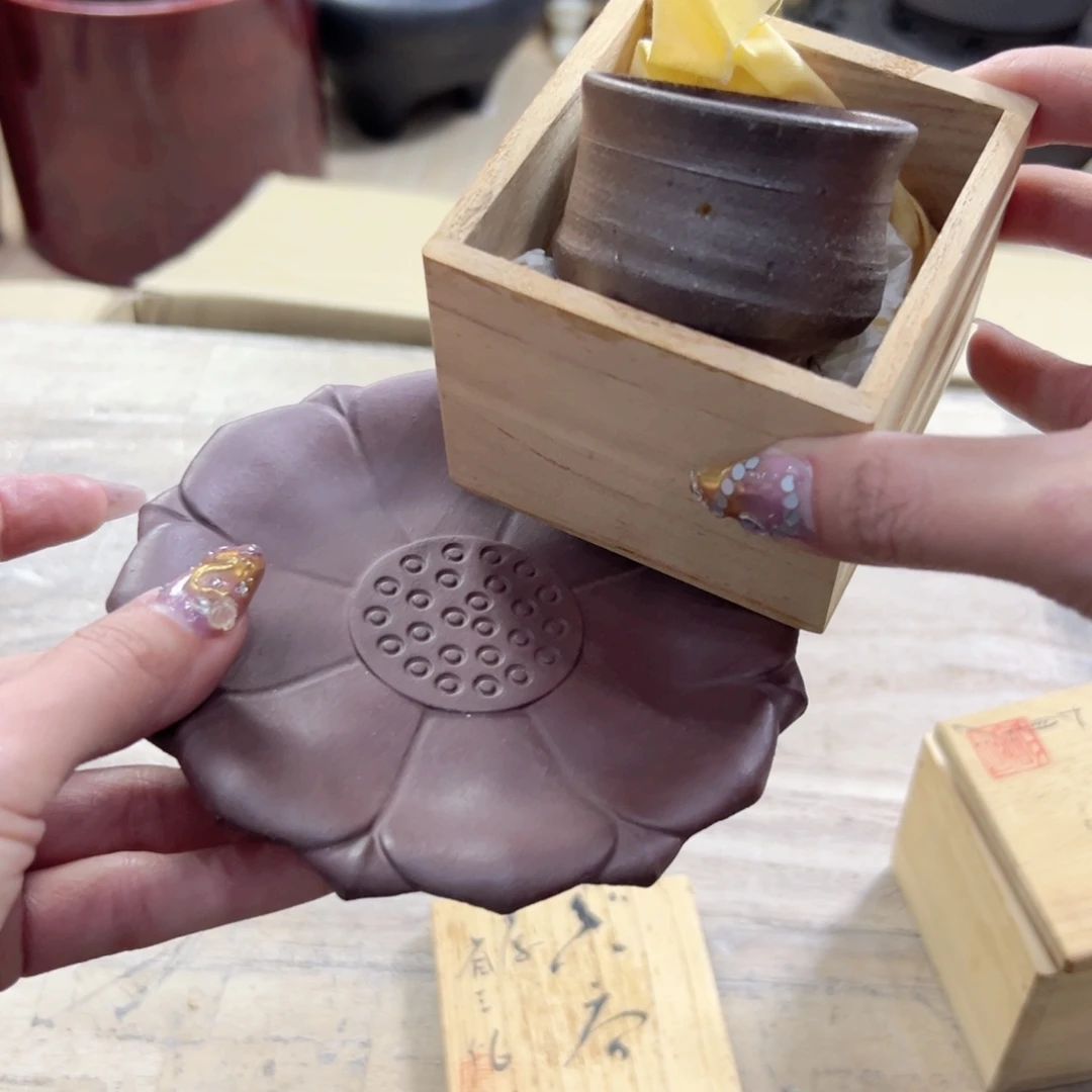 瓷片哈***1陶瓷的发展和艺术成就